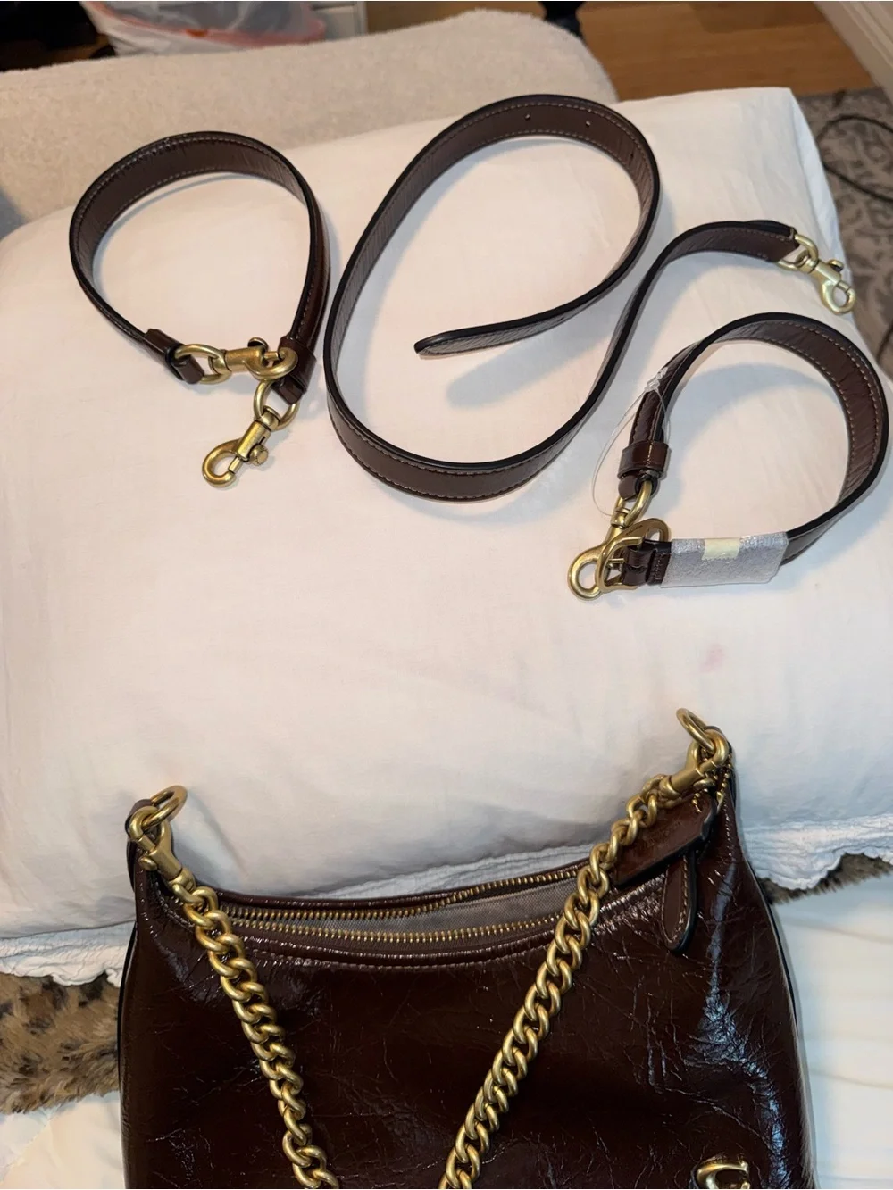 Coach compact shoulder